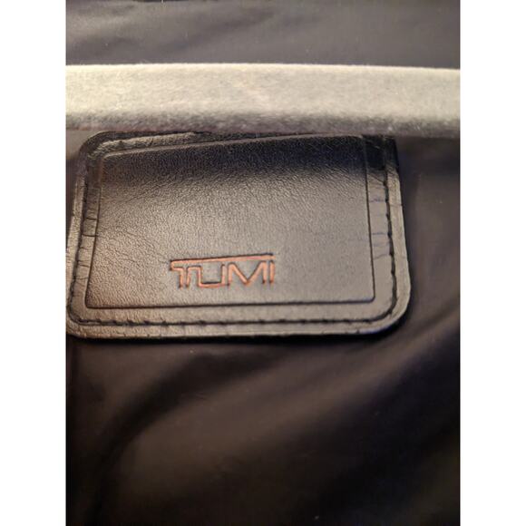 Tumi Tech Down Puffer Jacket - Picture 6 of 8